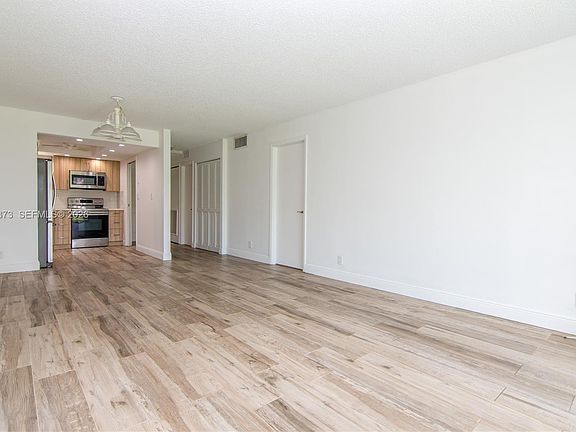 4th image of 8900 Washington Blvd APT 117