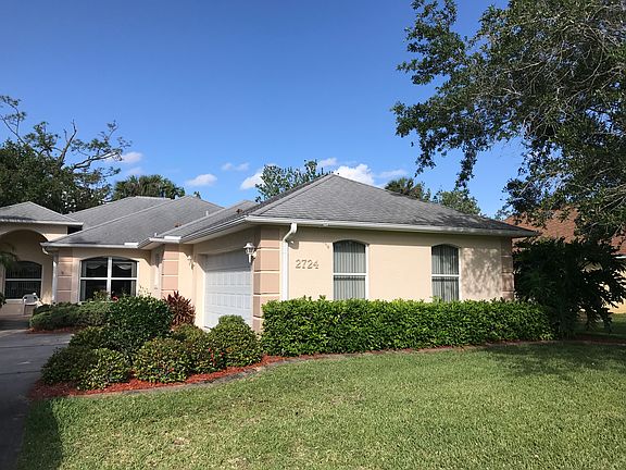 3rd image of 2724 Turnbull Estates Dr