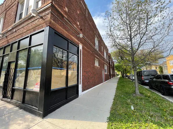4910 W Armitage Ave #1R, Chicago, IL 60639