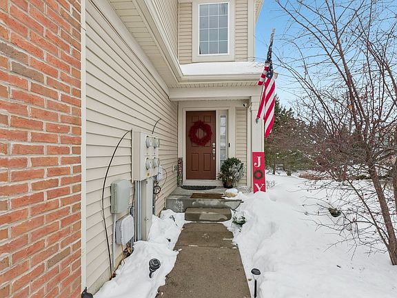3rd image of 171 Birch Ln