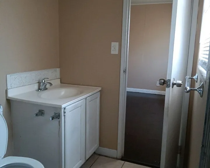 4549 Oakdale Ave — Photo 16