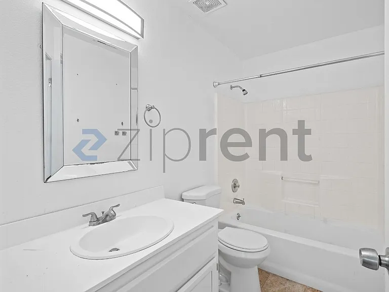 4764 Brookside Cir — Photo 16