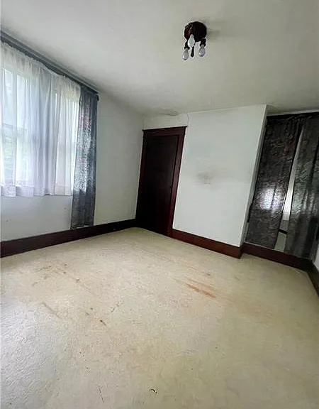 615 Singer Pl — Photo 11