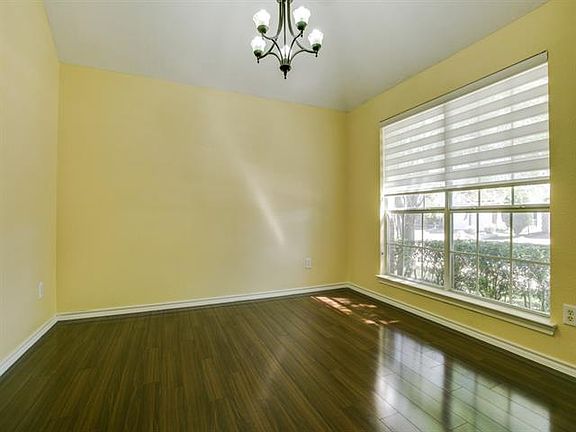 4th image of 11304 Sunrise Ln