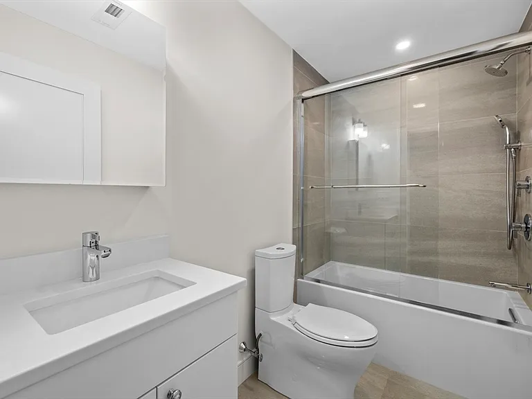 279 Lamartine St #3 — Photo 9