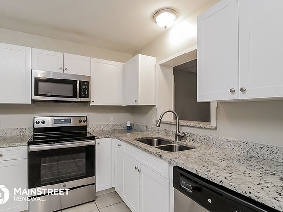 5th image of 6206 Medford Dr