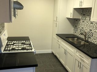 1614 Henderson Ave #3, Long Beach, CA 90813