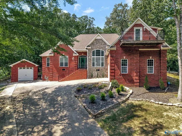 2800 Dunlap Ave, Guntersville, AL 35976