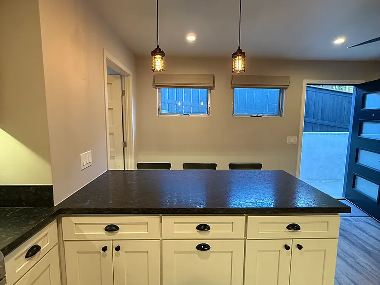 1623 Neptune Ave — Photo 7