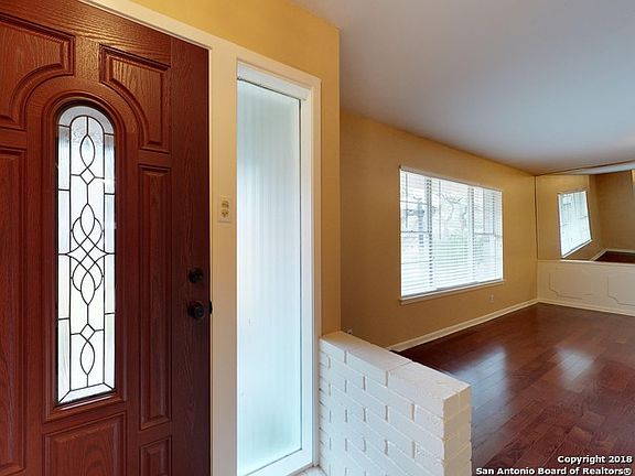 4th image of 10519 Burr Oak Dr