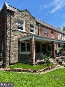 928 Perry Pl NE, Washington, DC, 20017