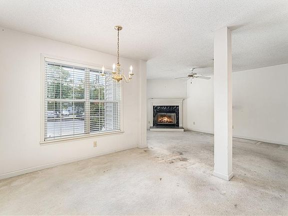 4th image of 3624 Morris Farm Dr APT 1A