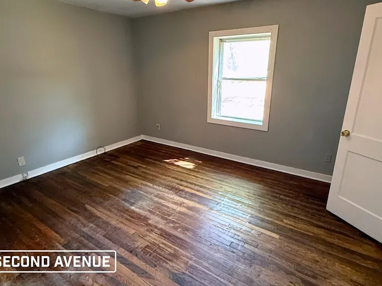 3030 McCool Ave — Photo 5