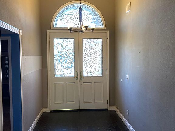 2nd image of 20947 Hackney St