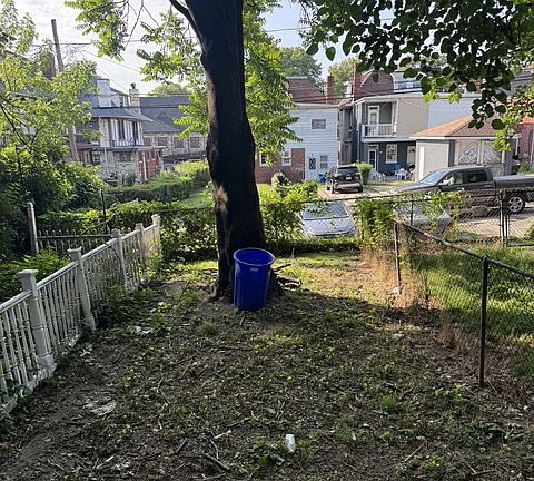 2nd image of 1708 Briggs St