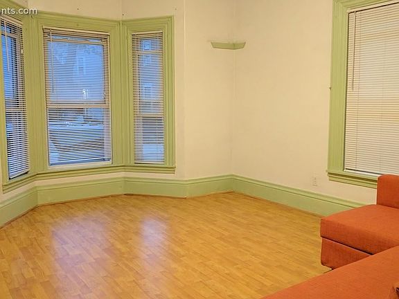 211 Erie St. #1 Cambridge - Cambridgeport Unit Photo 4