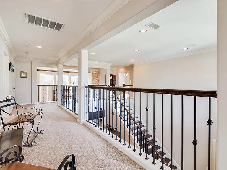 1826 Jade Hollow Ln — Photo 20
