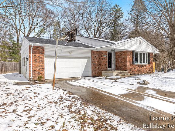 2nd image of 231 Eden Rd