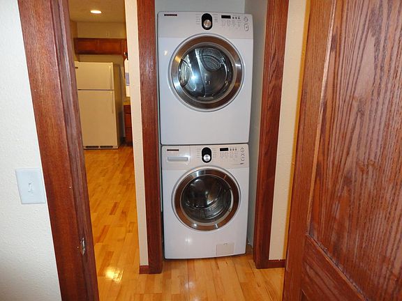 Laundry - Full Size!