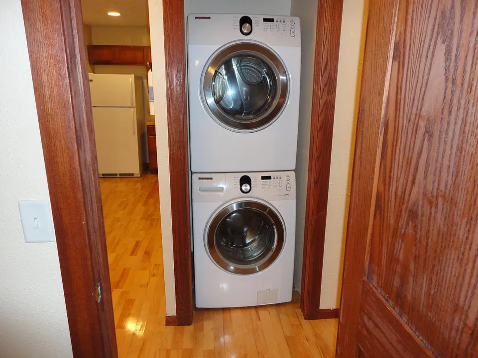 Laundry - Full Size!