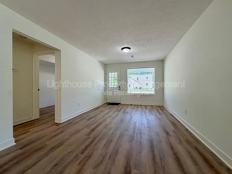 313 Orchard Ave #2 — Photo 24