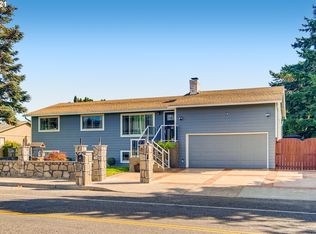 2218 NW 217th Ave, Gresham, OR 97030