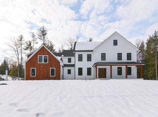 7 Maple Ave, Groton, MA 01450