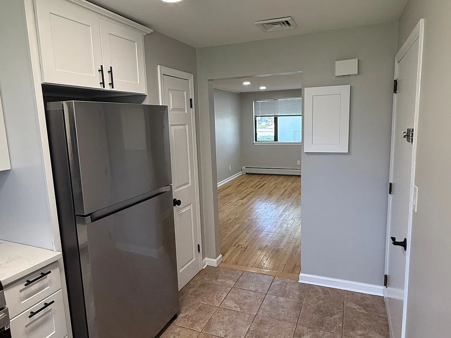 1 bed, $1,950 — Photo 2