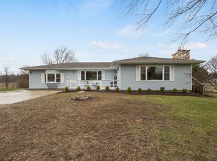 6198 N 900 E, New Carlisle, IN 46552