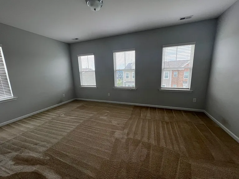 5312 Daydream Dr — Photo 12