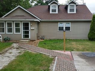 4042 30th Ave, Kenosha, WI 53144