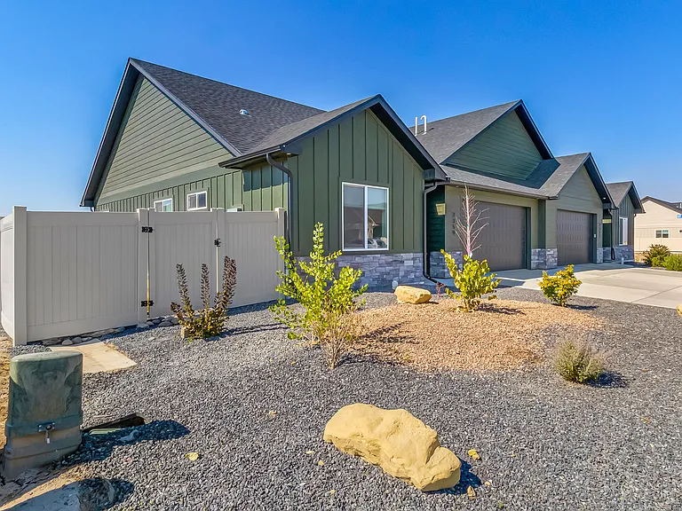 2359 Green Apple Dr — Photo 13