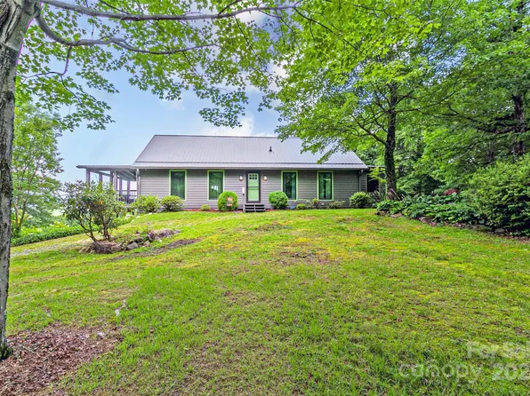 20 Panther Run, Brevard, NC 28712