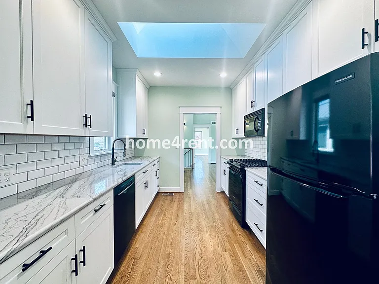 4741 Holly St — Photo 16