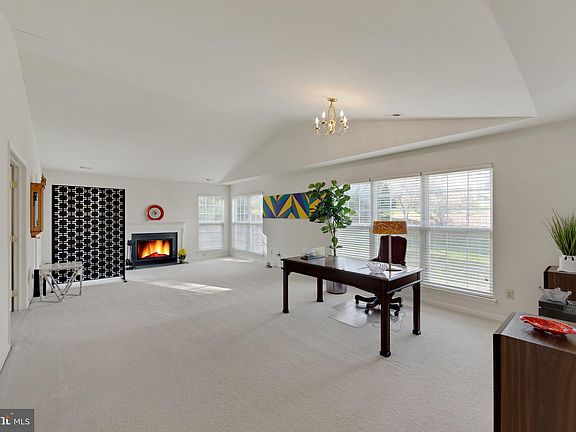 2nd image of 114 Bellwood Ct #3702