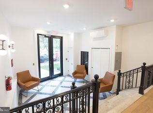 2869 28th St NW #204, Washington, DC 20008