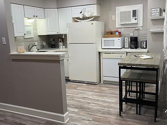 2nd image of 2914 Avenue K #3
