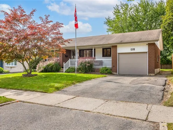 39 Wren Cres, Kitchener, ON N2A 1Y7