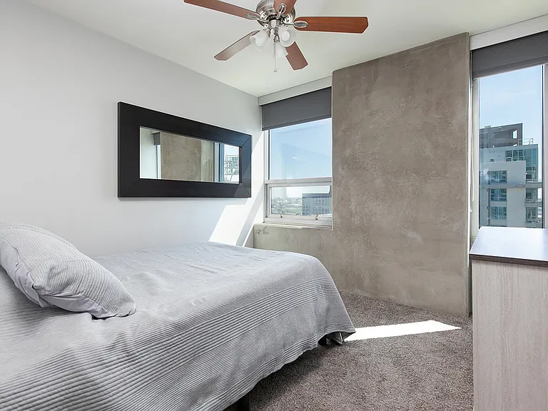 321 10th Ave #1208 — Photo 12