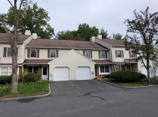 13 Park View Pl, Fair Lawn, NJ 07410
