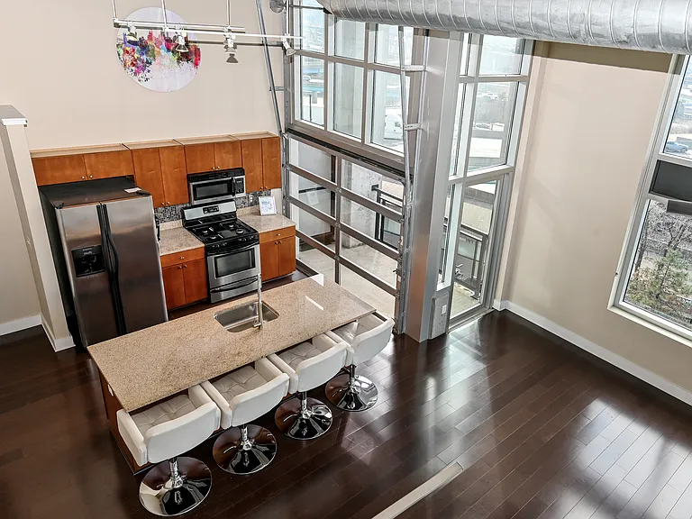 353 W 4th St #501 — Photo 36