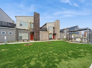 455 SW 12th St, Des Moines, IA 50309