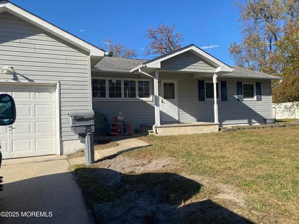 75 Maplewood Circle, Brick, NJ 08723