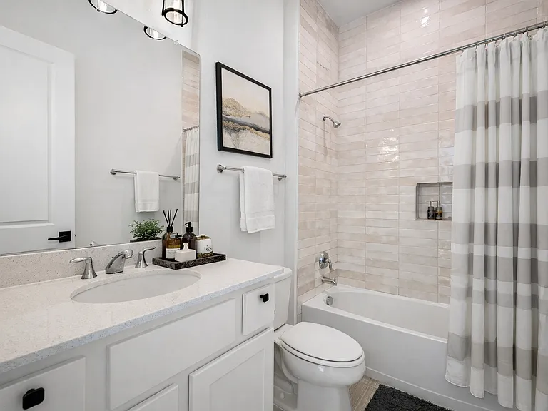 704 Prairie Clover Dr — Photo 14