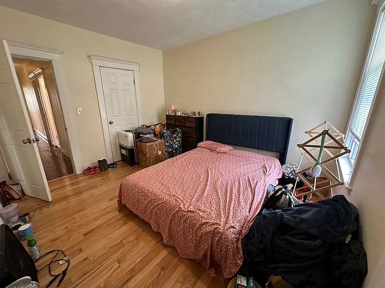 194 Kelton St #2 — Photo 16
