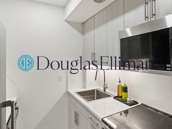 4th image of 295 Park Ave S APT 2K