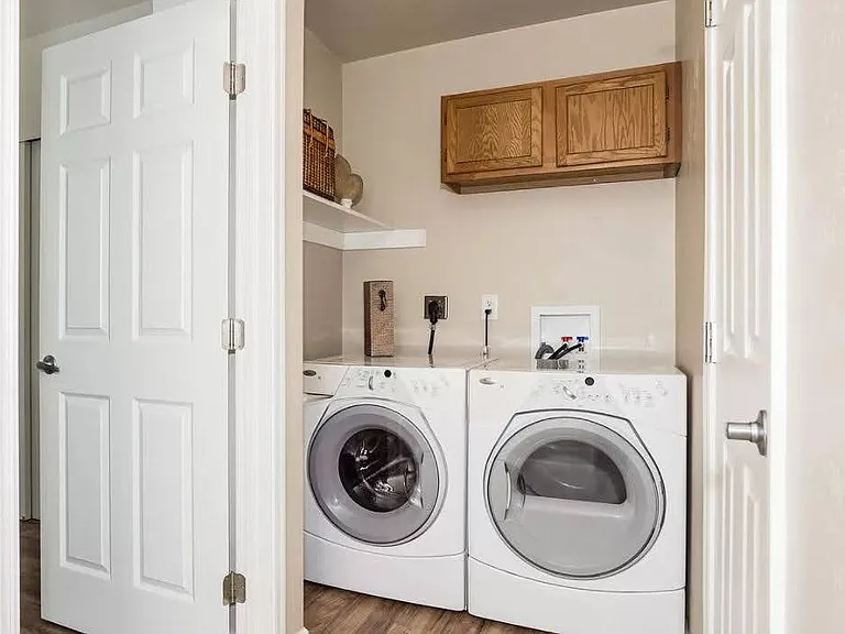 207 W Navajo Dr — Photo 5