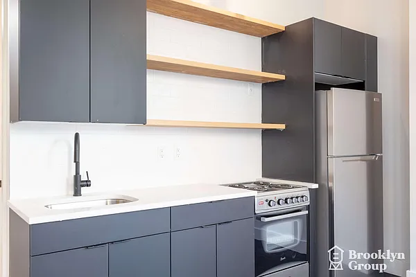 Rented by Brooklyn Group | media 17