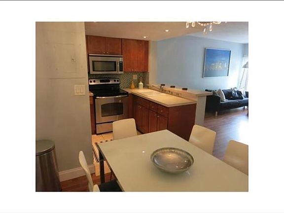 3rd image of 8630 NW 5th Ter APT 204
