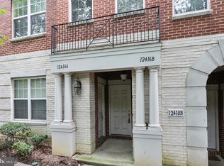 12416 Liberty Bridge Rd, Fairfax, VA 22033